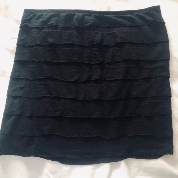 💜3/$30 Max Studio Large Straight Short Knit Black Skirt Layers Elastic Waist - Picture 6 of 6